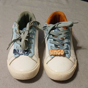 Women's Ground Up White & Light Blue Low-Top Sneakers!